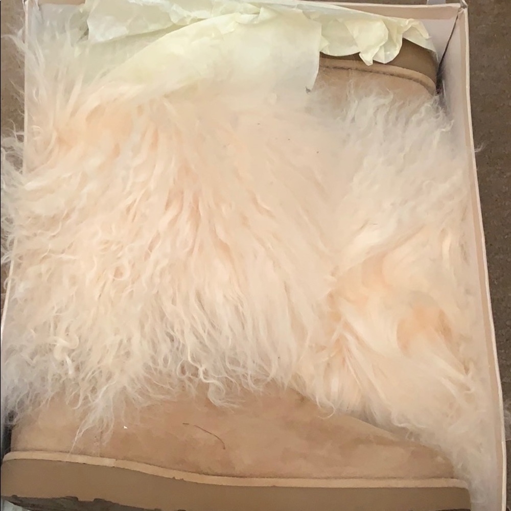 Ugg Australia Womens Lida Toe Mid-Calf Size 10